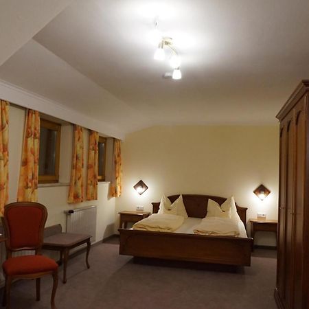 Landhotel Pacher Obervellach Room photo