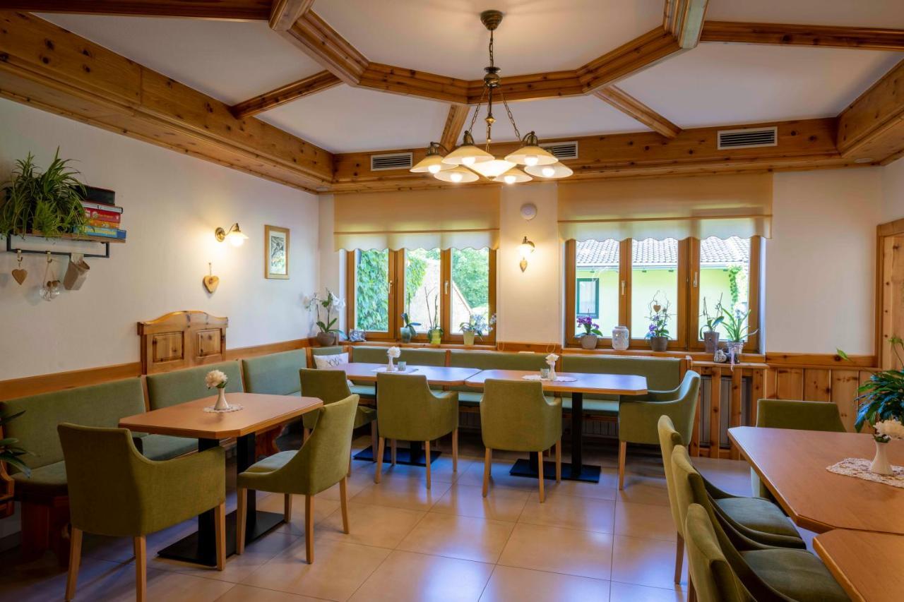 Landhotel Pacher Obervellach Exterior photo