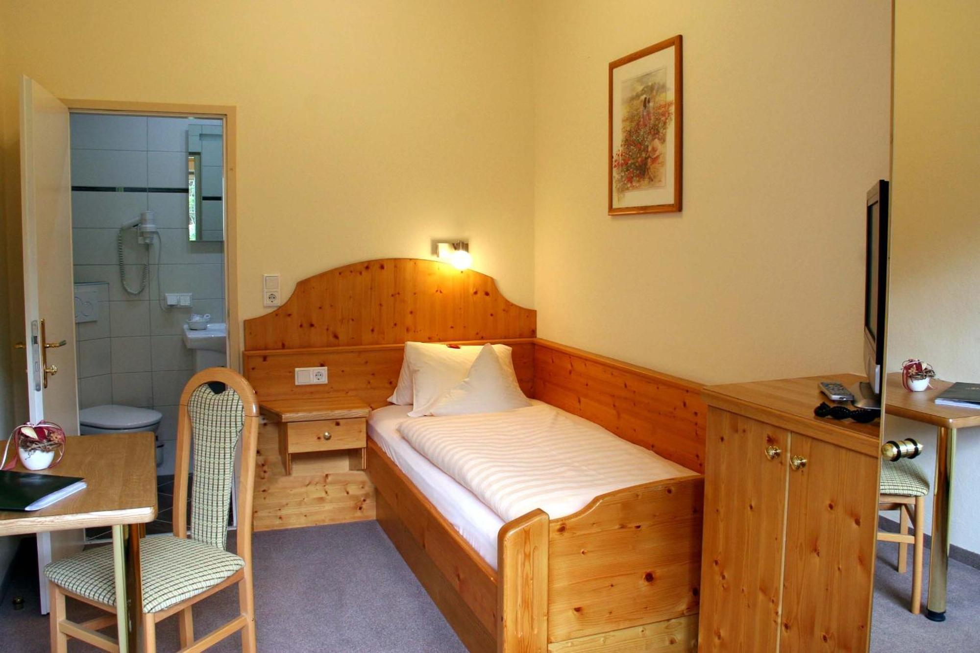 Landhotel Pacher Obervellach Room photo